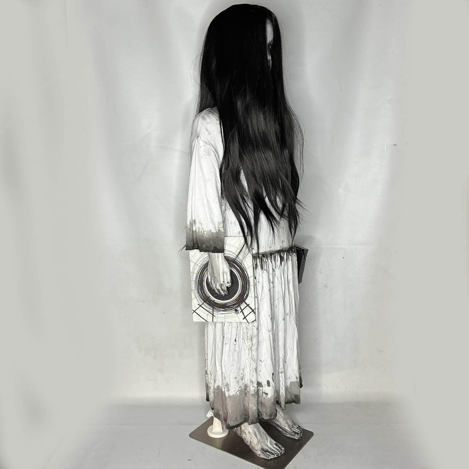 Erika's Emporium Samara Morgan Horror Doll Tagged Numbered Signed